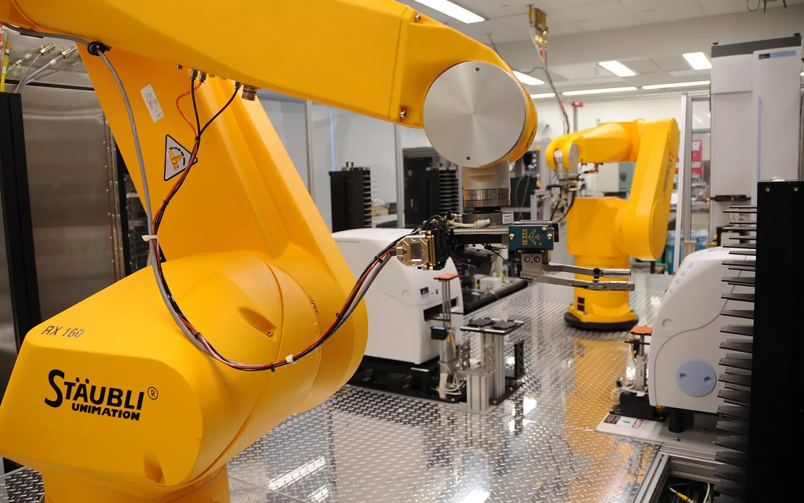Optimizing OEM Manufacturing with Smart Supply Chain Solutions